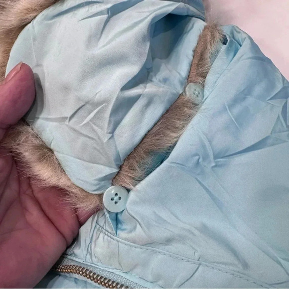 TALBOTS Tiffany Blue Quilted Down Vest w/ Removable Faux Fur Collar Sz. XS NWT - Picture 6 of 12